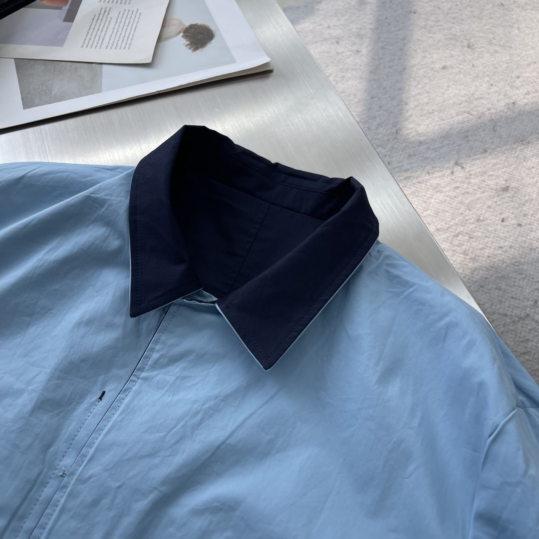 -Dio 2025秋冬新款双面穿着夹克外套选用100%进口西班牙贡缎棉纱线，辅以特殊的水洗刺布工艺，让面