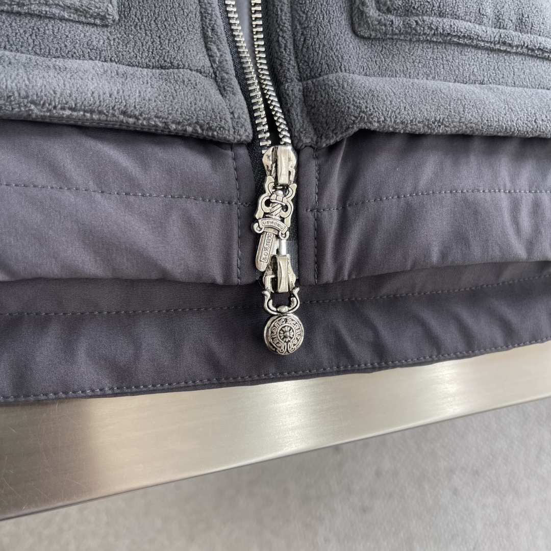 -CH 克罗心 25秋冬新款系列爆版再现 回圈摇粒绒底面料、松版连帽型、正面飾有曼徳拉草刺绣、抽绳连帽衣