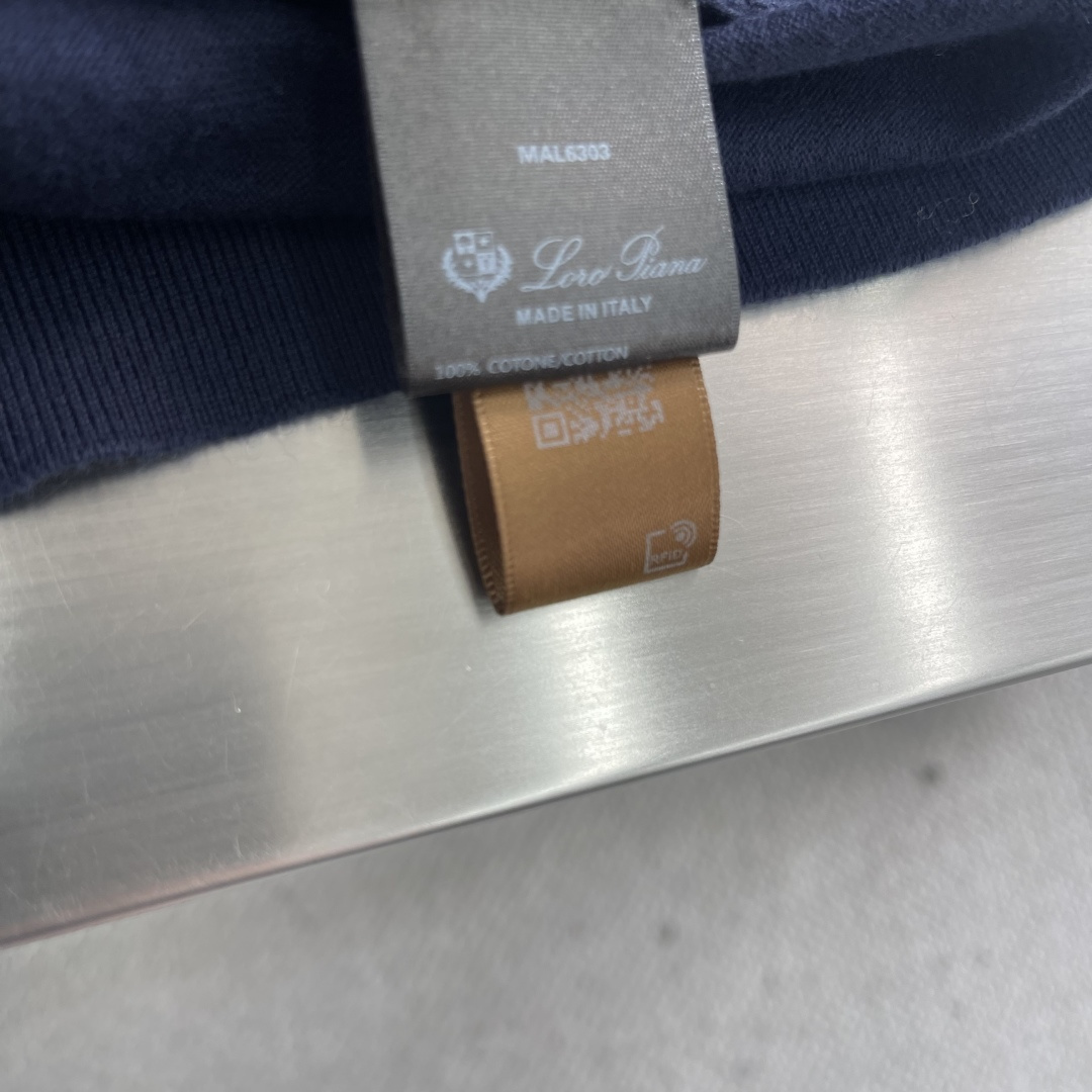 -Loro Piana 25fw新款纯色圆领棉质针织衫 男款 海军蓝码数：48.50.52.54衣长66