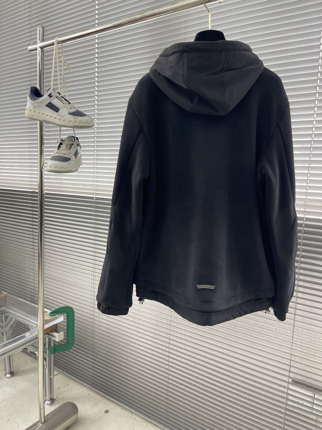 -CH 克罗心 25秋冬新款系列爆版再现 回圈摇粒绒底面料、松版连帽型、正面飾有曼徳拉草刺绣、抽绳连帽衣