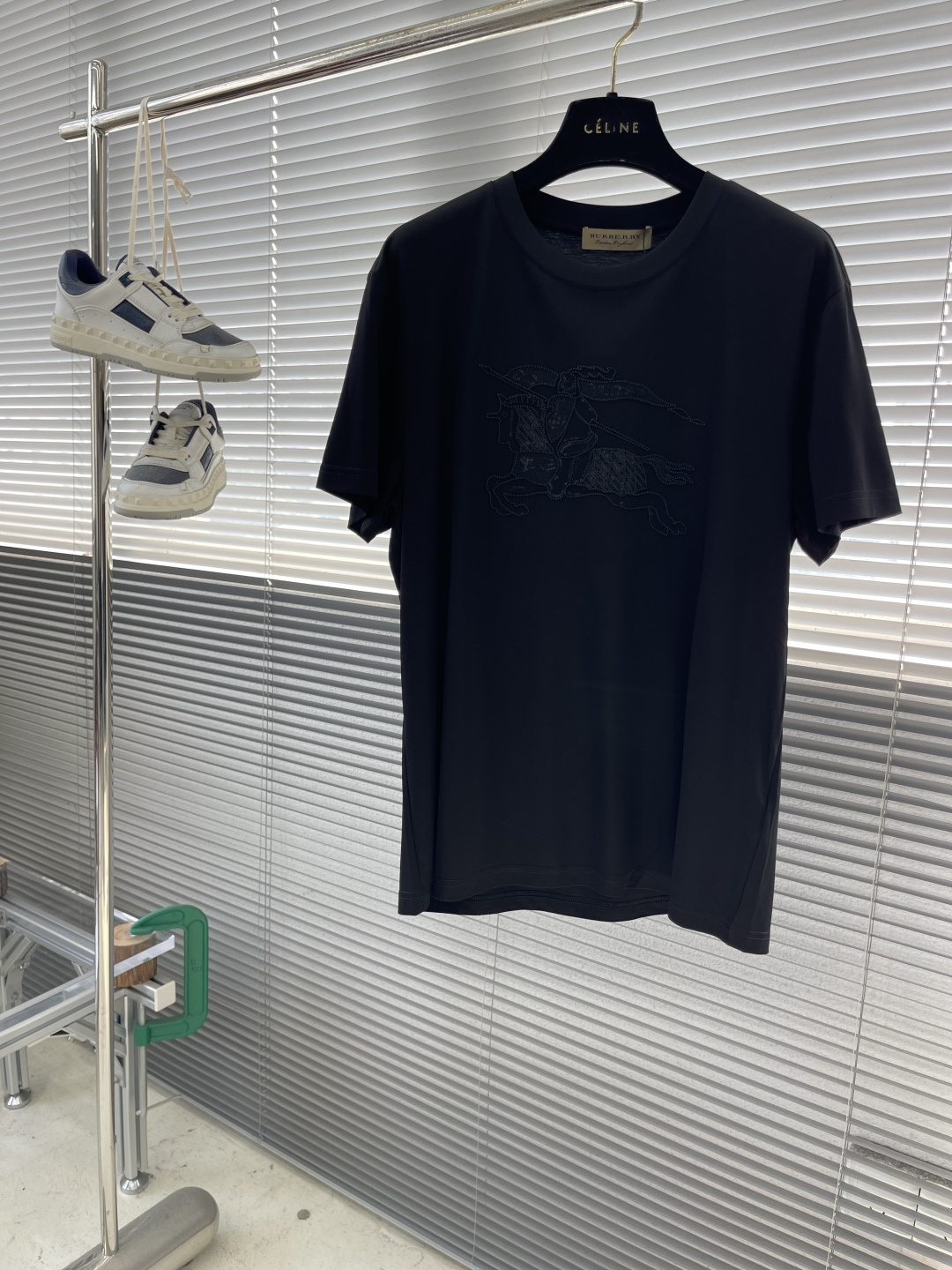 -BBR 100%纯正血统品质，2025春夏新品战马刺绣标识男士商务休闲简约圆领短袖T恤！颇具法式风格的