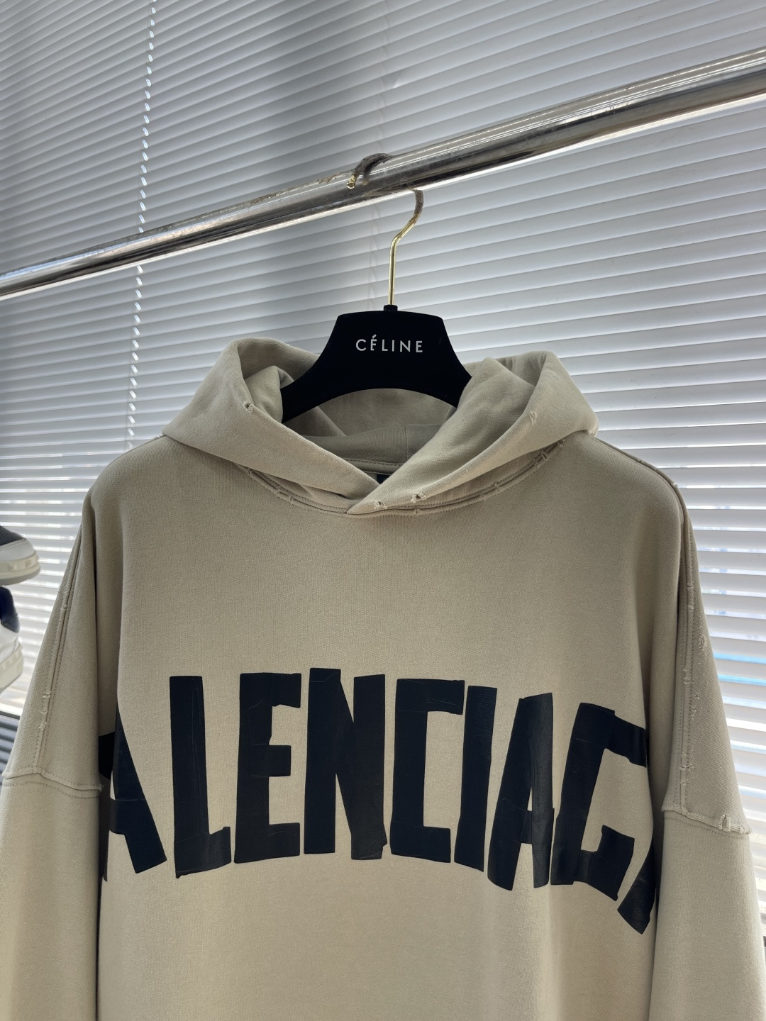-Balenciag 25ss新款TAPE TYPE RIPPED POCKET HOODIE连帽卫衣 