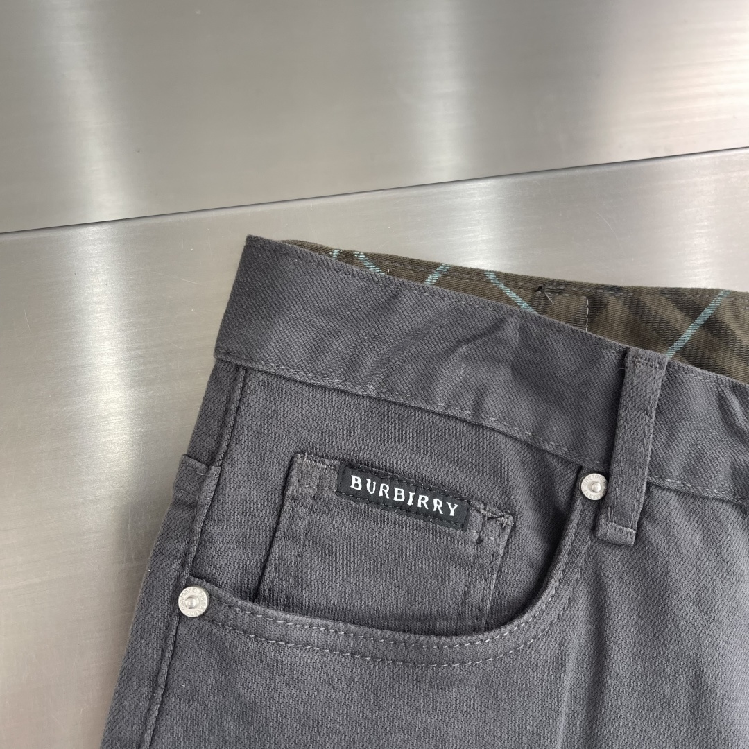 -BBR 25FW秋冬最新款休闲牛仔裤，高端系列，面料带弹力，舒适度高，腰头经典格子双包设计，小直筒版型