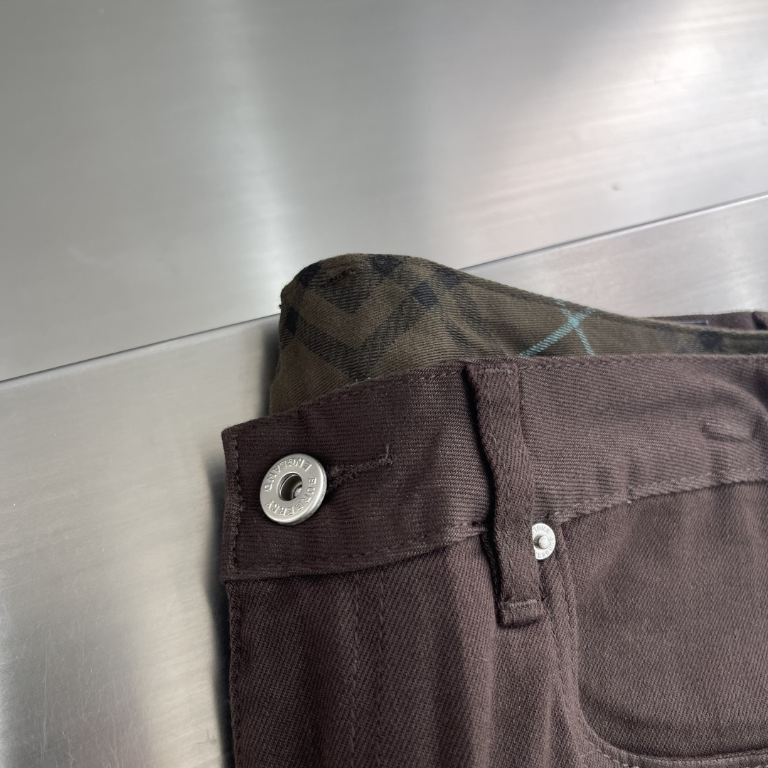 -BBR 25FW秋冬最新款休闲牛仔裤，高端系列，面料带弹力，舒适度高，腰头经典格子双包设计，小直筒版型