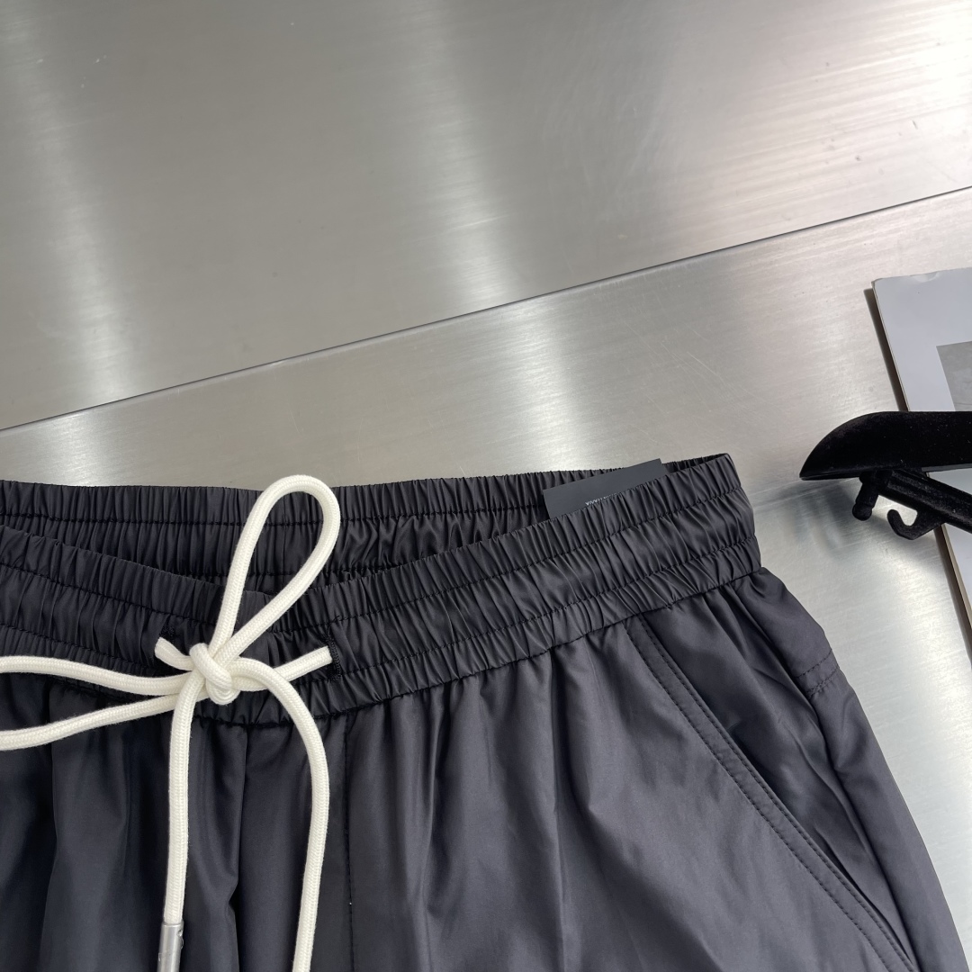 -Loro Piana 25年秋冬新款休闲裤lP🆕这款裤子绝对可以闭眼收入！非常百搭，弹力腰围，日常工作