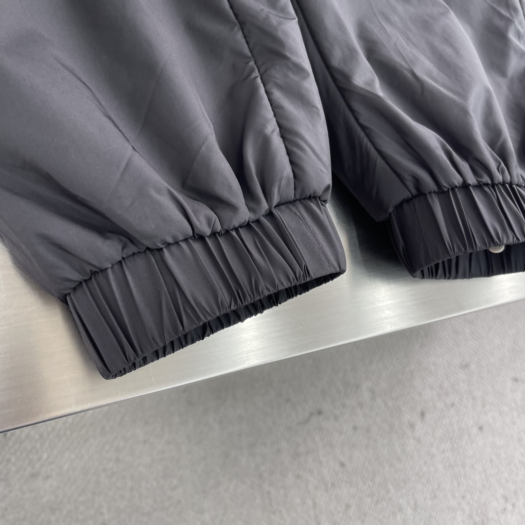 -Loro Piana 25年秋冬新款休闲裤lP🆕这款裤子绝对可以闭眼收入！非常百搭，弹力腰围，日常工作