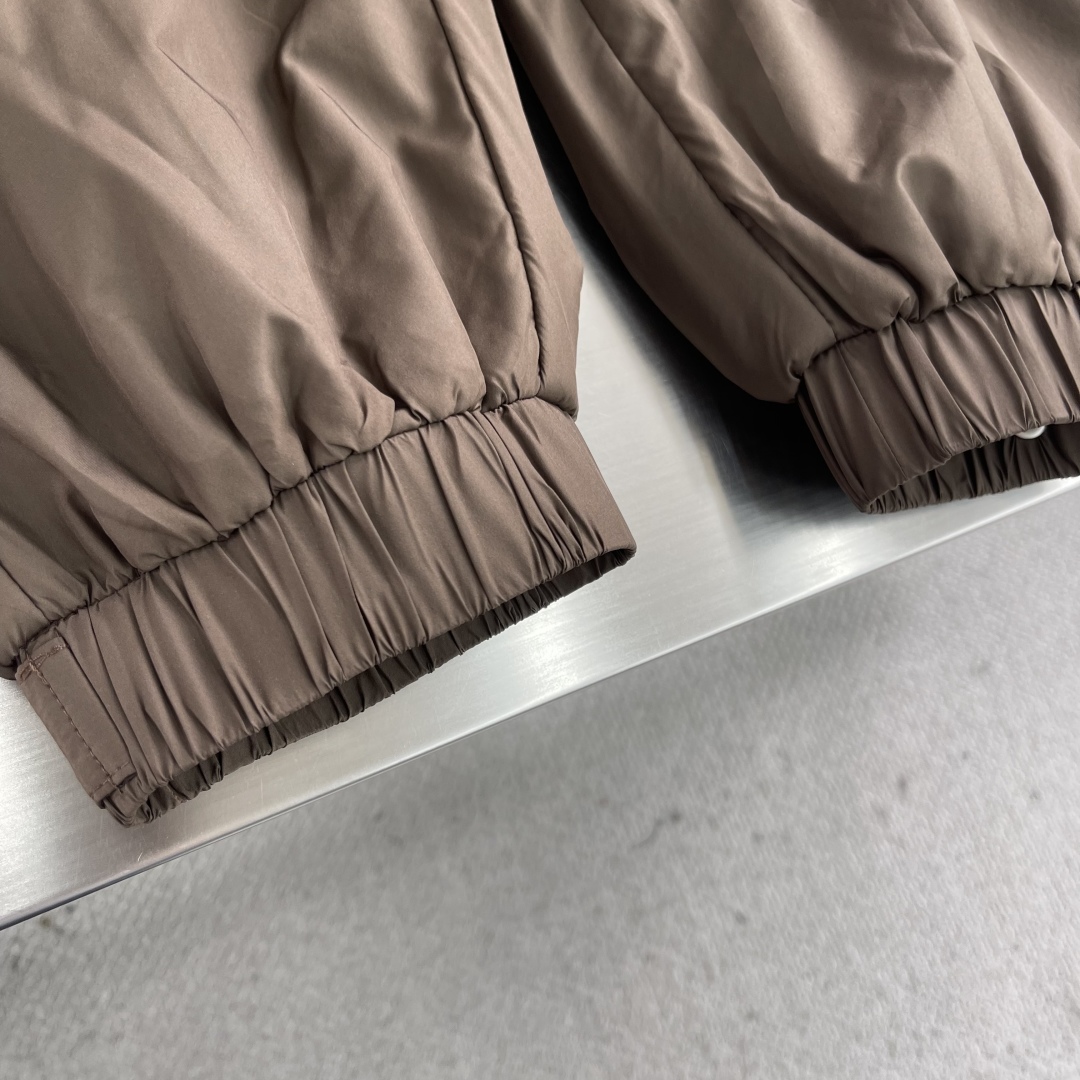 -Loro Piana 25年秋冬新款休闲裤lP🆕这款裤子绝对可以闭眼收入！非常百搭，弹力腰围，日常工作