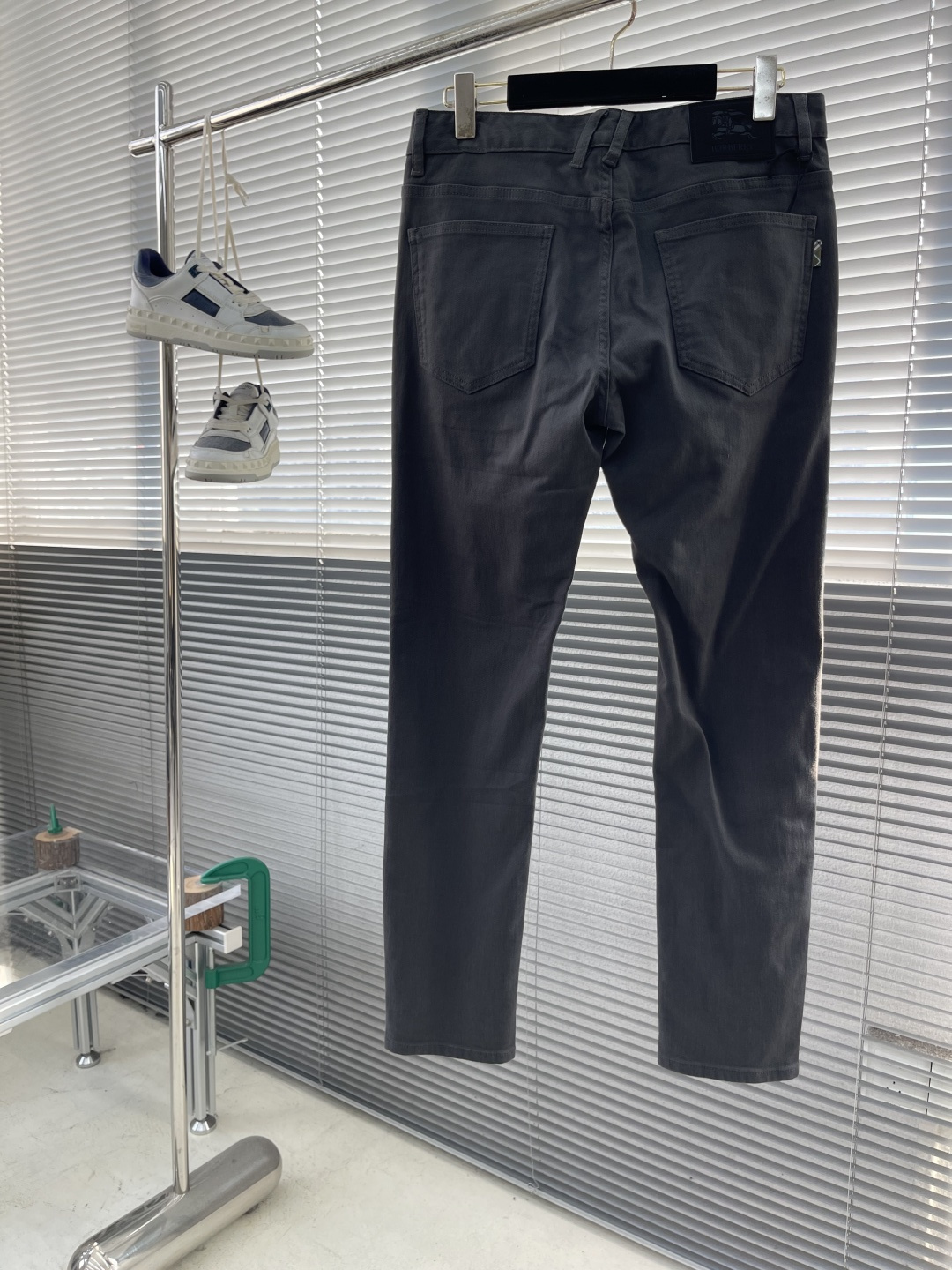 -BBR 25FW秋冬最新款休闲牛仔裤，高端系列，面料带弹力，舒适度高，腰头经典格子双包设计，小直筒版型