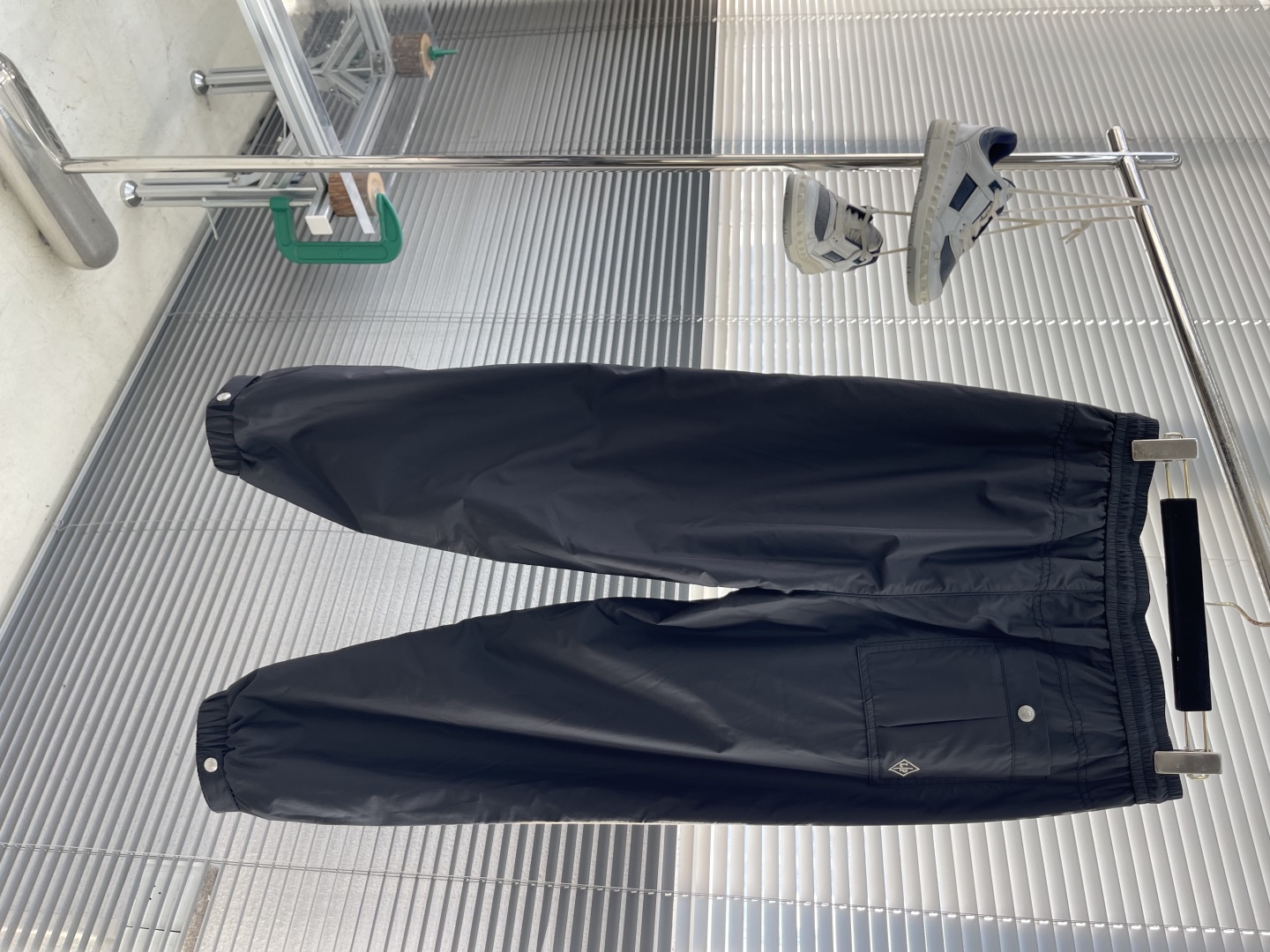 -Loro Piana 25年秋冬新款休闲裤lP🆕这款裤子绝对可以闭眼收入！非常百搭，弹力腰围，日常工作