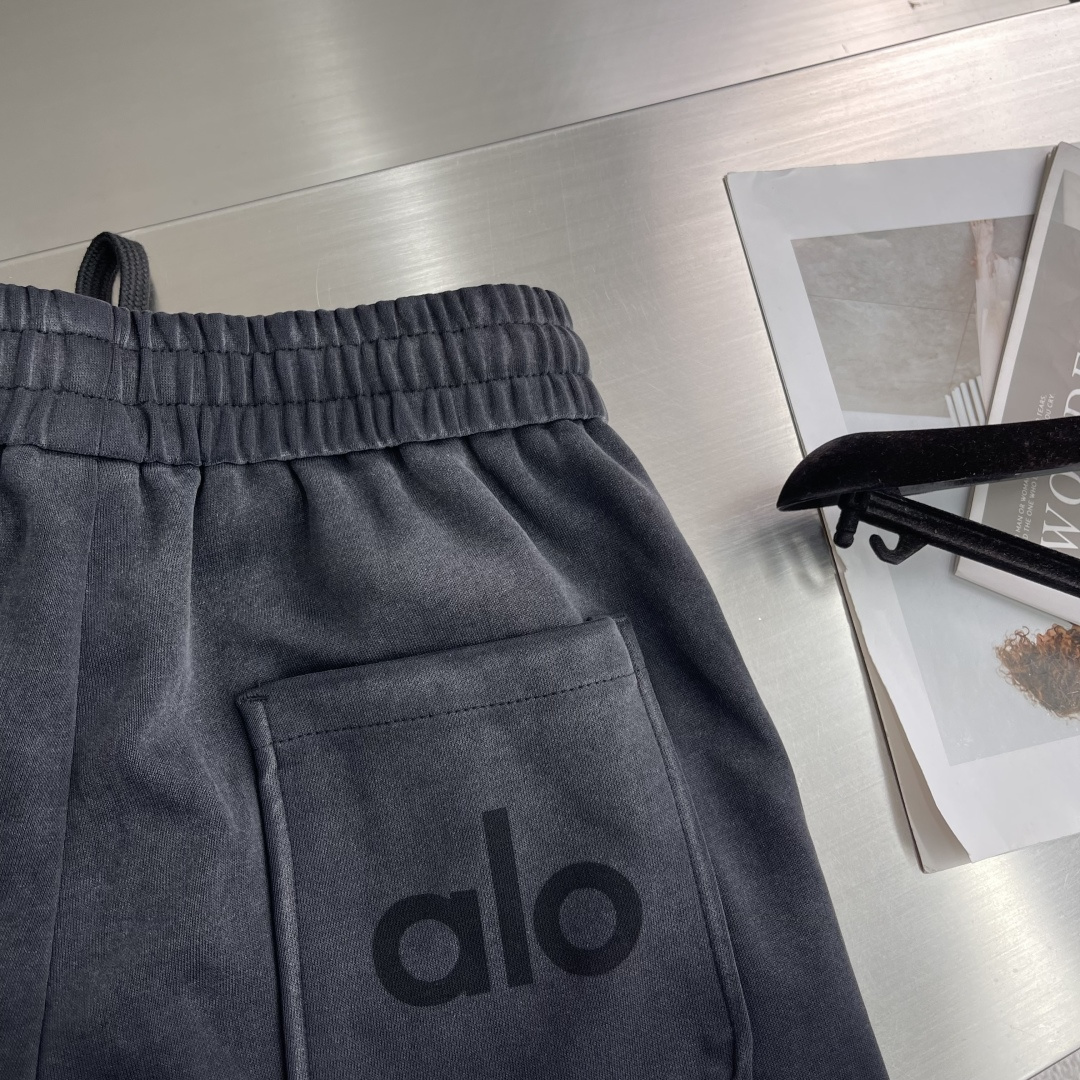 -Alo，新款休闲长裤，logo字母印花洗水造旧磨卫裤，复古洗水造旧工艺 刷白渐变，定制面料 直筒设计 