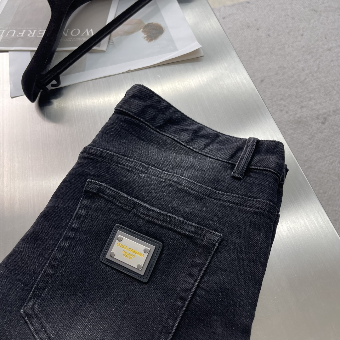 -DG 25fw爆款黑牛！ 原版复刻DG皮牌复杂工艺工艺+洗水外贸品质感细节处理满满到位奢华感细节五金辅