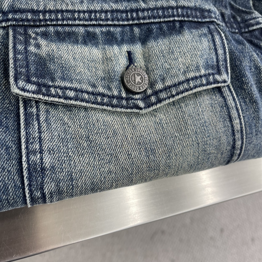 -Golden Goose 易烊千玺同款可拆袖男女同款牛仔外套尺码:S-XL