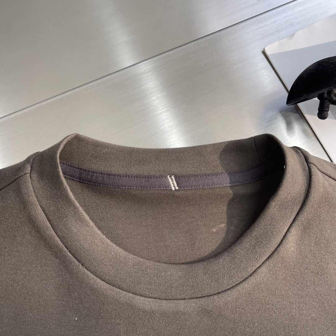 -BBR 2025秋冬系列短袖T恤码数：M-5XL 常规版型抗菌保暖棉。面料布面细腻，延展性强，光泽度好