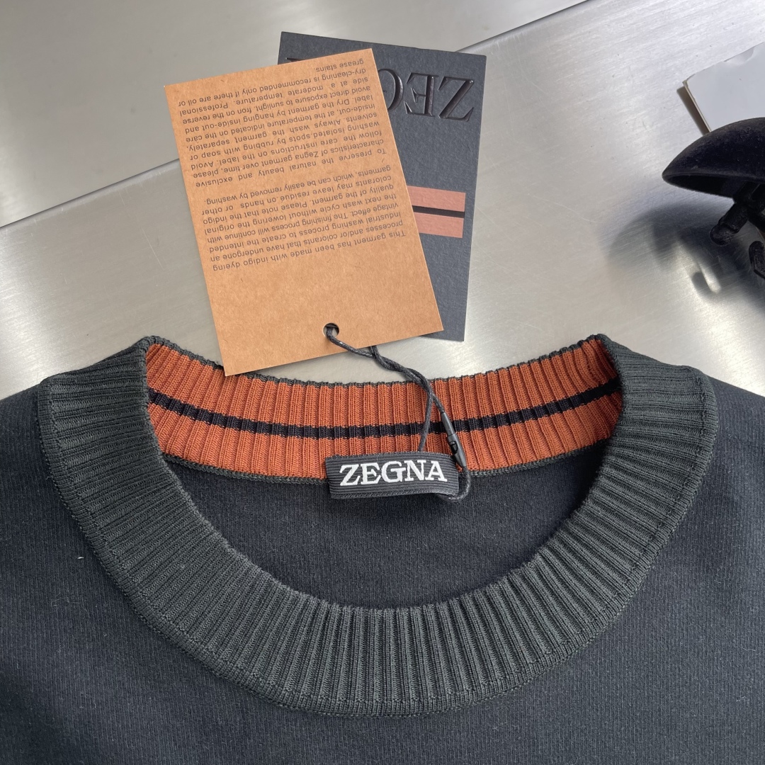 -Z ZEGN 简约风设计毛衣材质64%人造丝。14%棉 14 %丙烯酸纤维尺码：48-5648胸围98