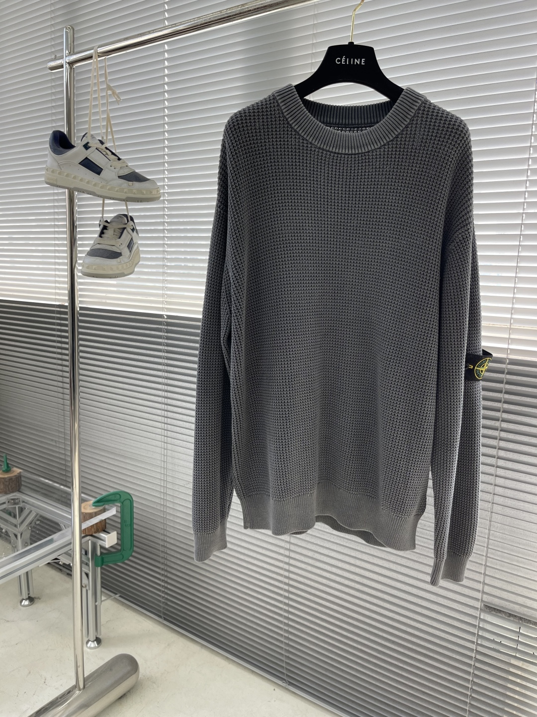 -Stone Island 2025秋冬系列休闲毛衣码数：M-3XL 微阔版型臂袖经典罗盘章仔 经典百搭