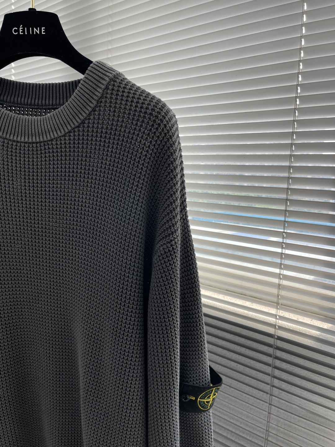 -Stone Island 2025秋冬系列休闲毛衣码数：M-3XL 微阔版型臂袖经典罗盘章仔 经典百搭