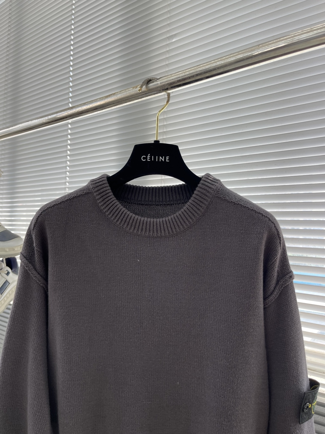 -Stone Island 2025秋冬系列休闲毛衣码数：M-3XL 微阔版型臂袖经典罗盘章仔 经典百搭