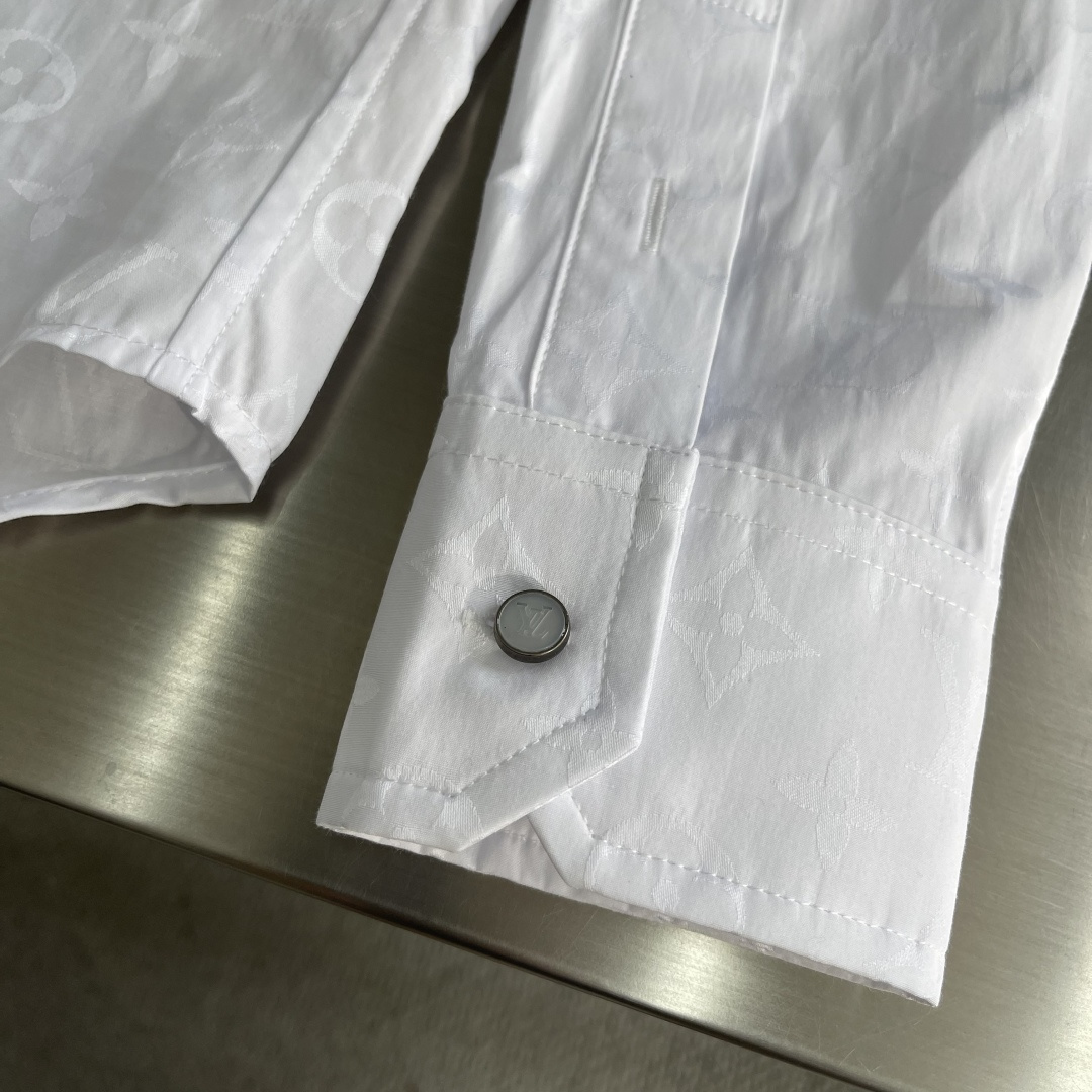 -驴家 25ss新款满印白色衬衫 高版本 码数：S.M.L.XL衣长7576.5 78 79.5胸围 1