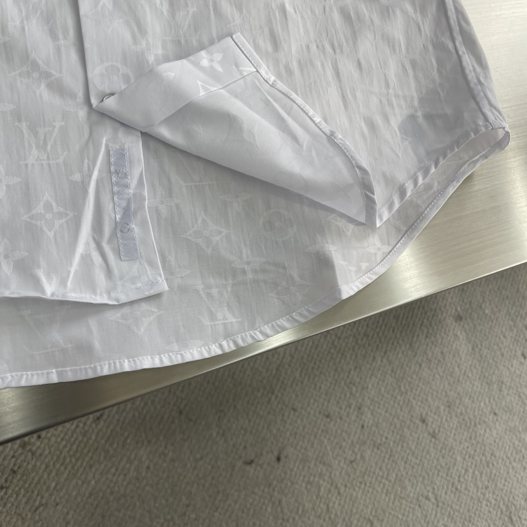 -驴家 25ss新款满印白色衬衫 高版本 码数：S.M.L.XL衣长7576.5 78 79.5胸围 1