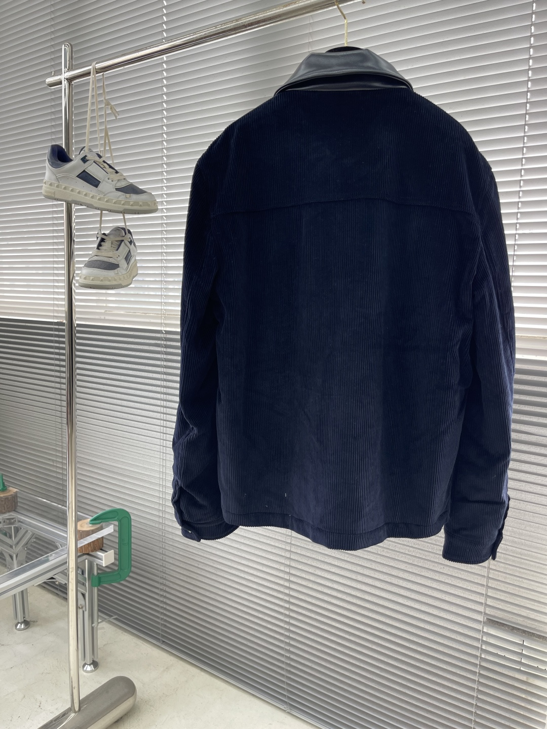 -GUCC 25ss新款夹克外套 多口袋胸前饰有经典字母标志 高版本 男女同款码数：46.48.50.5