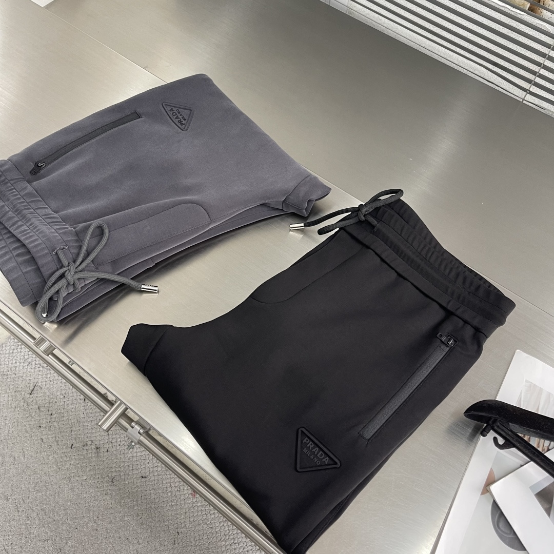 -PRAD 男士休闲裤👍 最新款上身版型无敌正！绝对可以闭眼收的一款此款裤子非常百搭，弹力腰围,日常上班