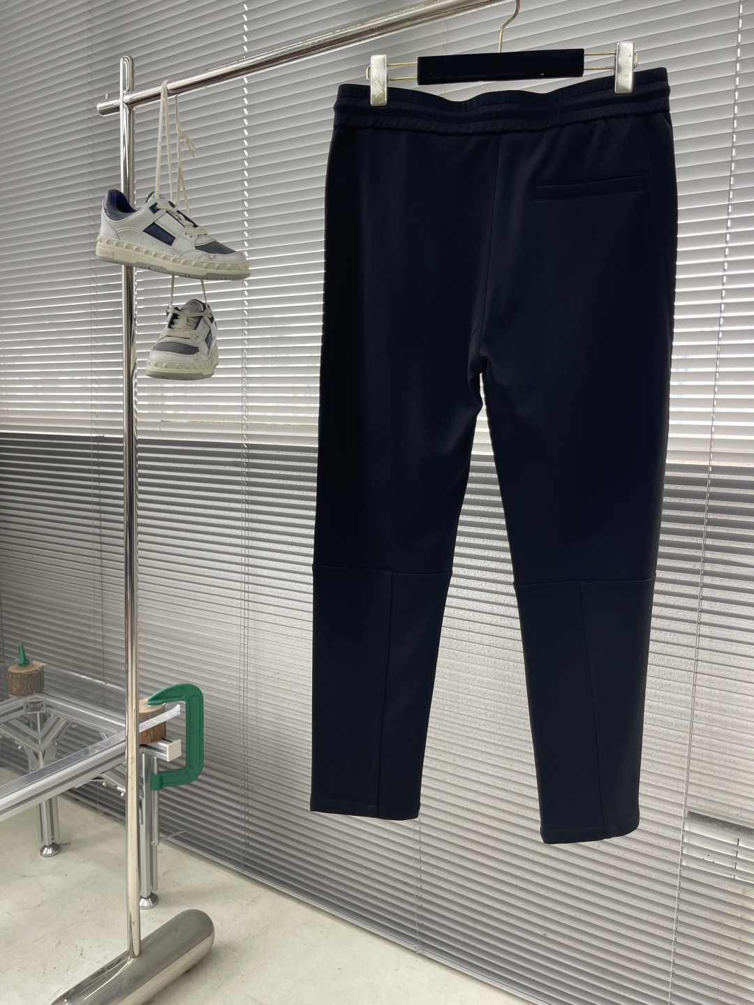 -PRAD 男士休闲裤👍 最新款上身版型无敌正！绝对可以闭眼收的一款此款裤子非常百搭，弹力腰围,日常上班