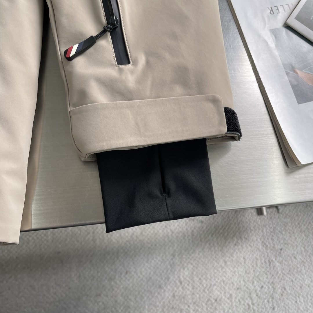 -2025秋冬新款Mon Grenble系列男士压胶滑雪羽绒服. 彰显造型气质的不朽传奇.极致款的休闲户