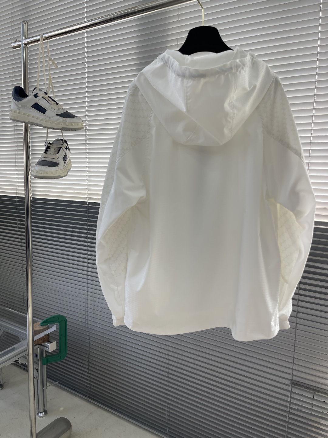 Alternative view of Louis Vuitton Jacket 04622