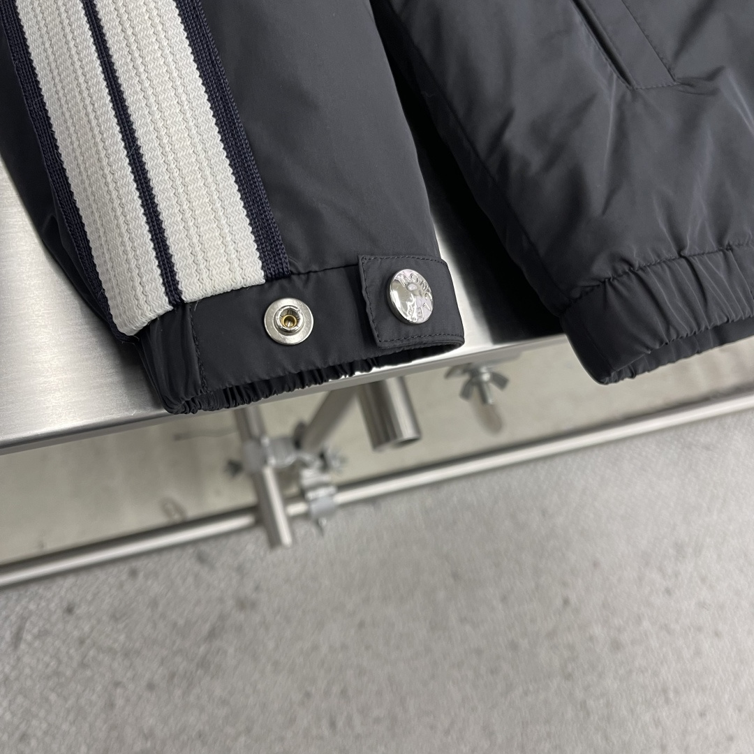 巴黎世家 盟可睐 高定典藏经典高奢皮具手袋托特包斜挎包女包 #071A3405 5