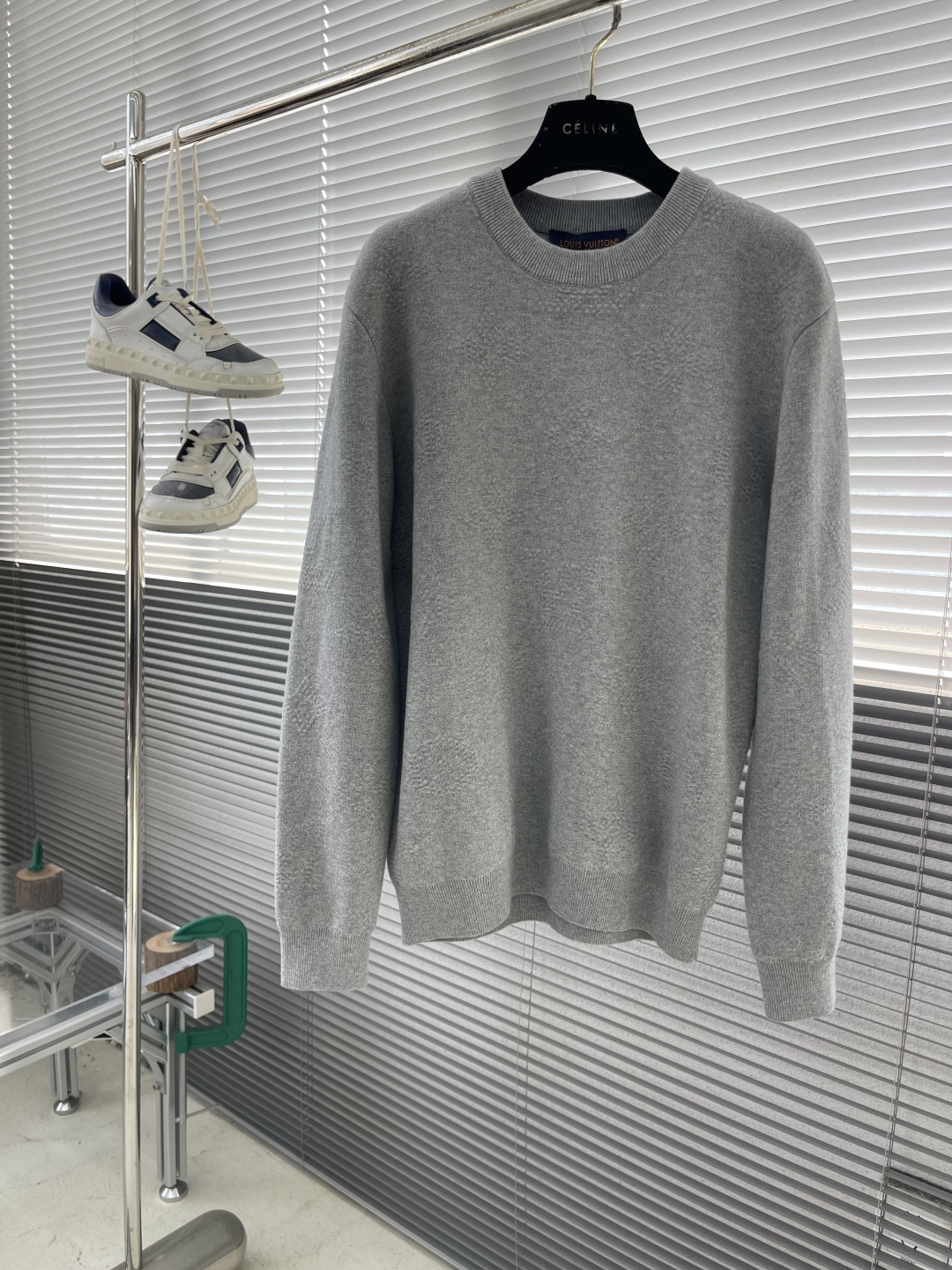 NO:660701,-Donkey brand 25ss new spring and summer series solid color logo printed round neck knitted long-sleeved sweatshirt high version men's size S.M.L.19860909-驴牌25ss新款春夏系列 纯色Logo印花圆领针织长袖卫衣 高版本 男款 码数S.M.L.XL 衣长67697173 胸围 108 112 116 120 肩宽45474951,路易威登-服装,louis vuitton,louis vuitton,hoodie,sweatshirts, ,Women's clothing