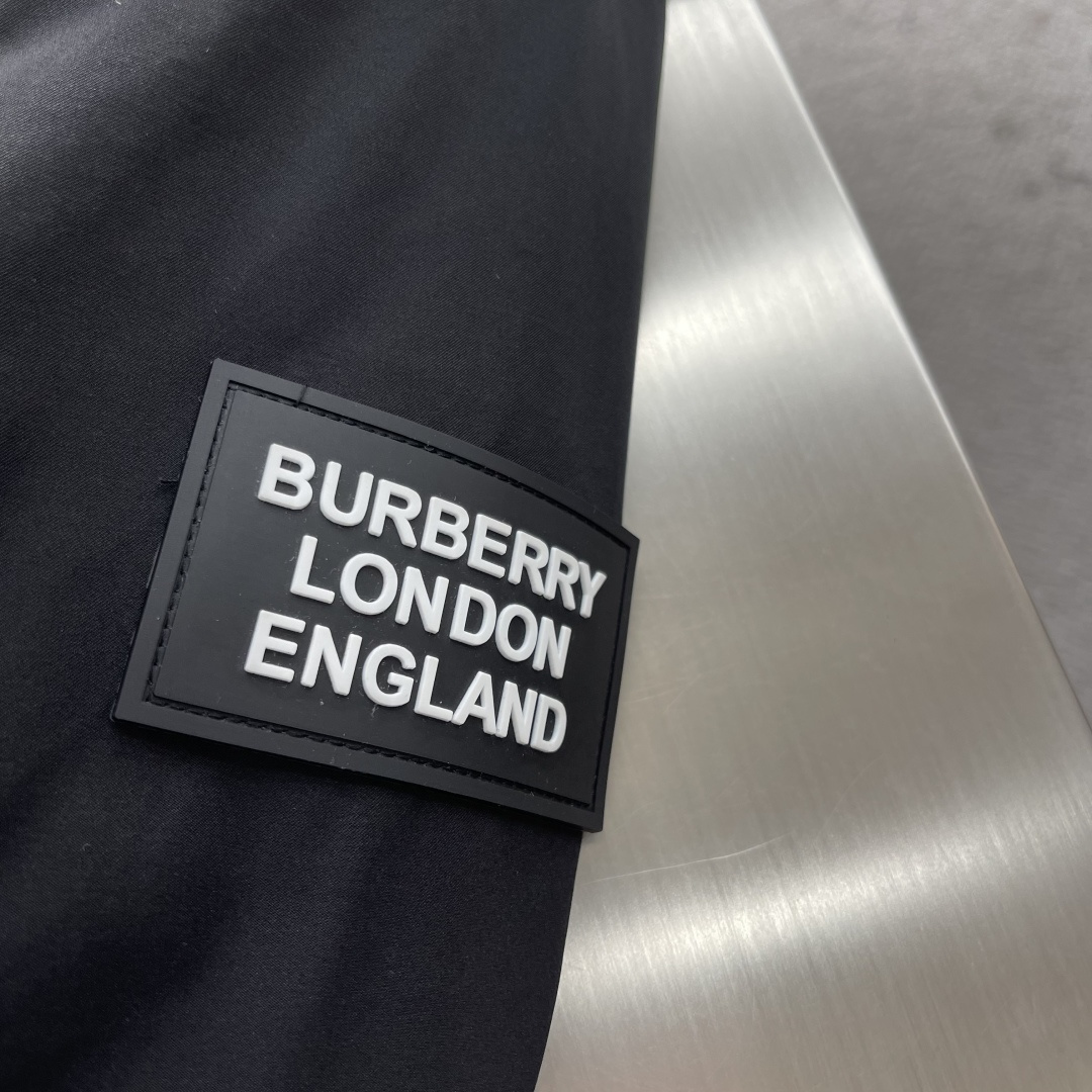 -BBR 2025秋冬🆕代工厂出口级别订单货品.品相完美.2024秋冬Mon*ler Grenble压胶