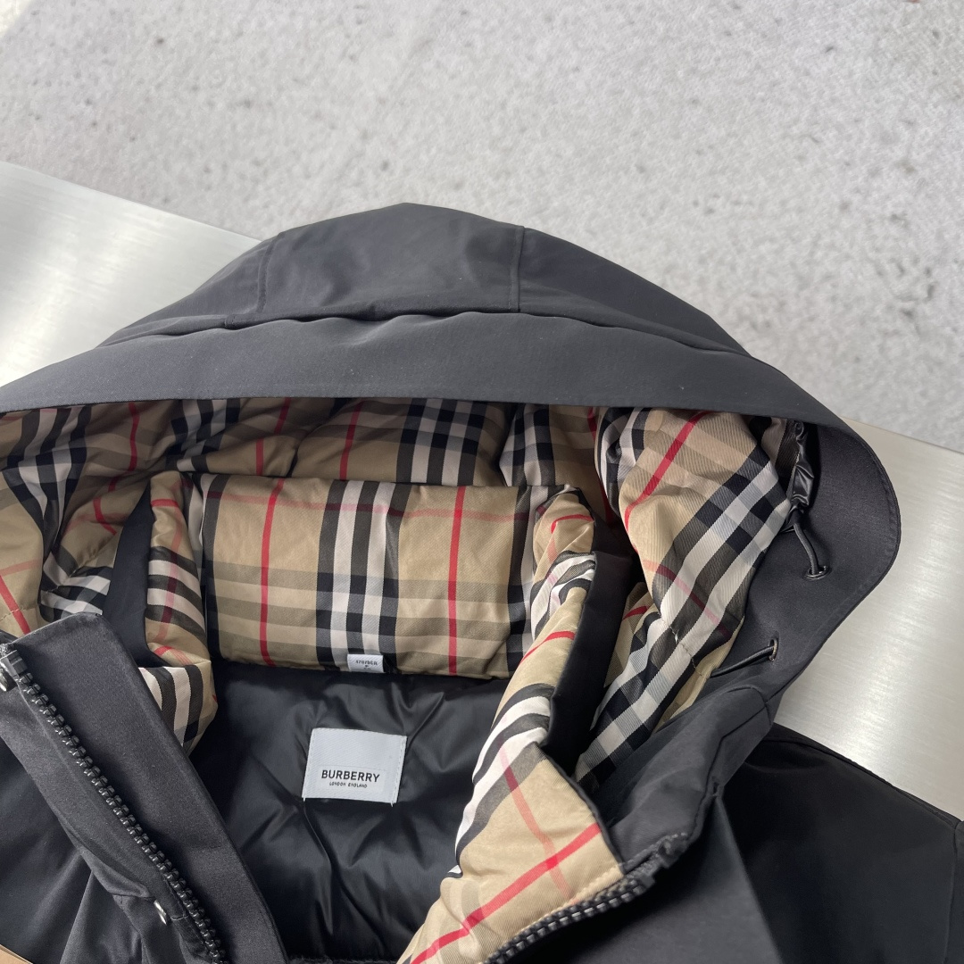 -BBR 2025秋冬🆕代工厂出口级别订单货品.品相完美.2024秋冬Mon*ler Grenble压胶