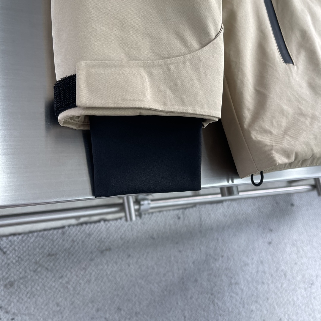 -BBR 2025秋冬🆕代工厂出口级别订单货品.品相完美.2024秋冬Mon*ler Grenble压胶