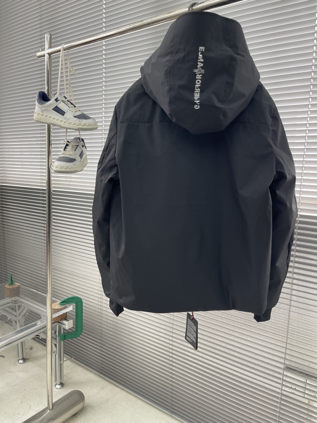 -mon 2025秋冬🆕代工厂出口级别订单货品.品相完美.秋冬Mon*ler Grenble压胶滑雪羽绒