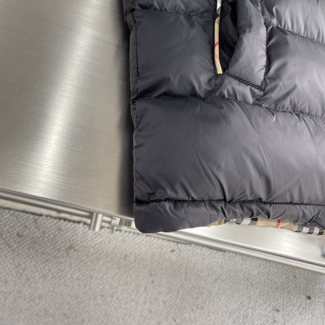 -BBR 25年新款冬季棉服外套一件穿出两种风格！两面双穿款，每年这种系列都是不够卖的！无论是低调黑面还