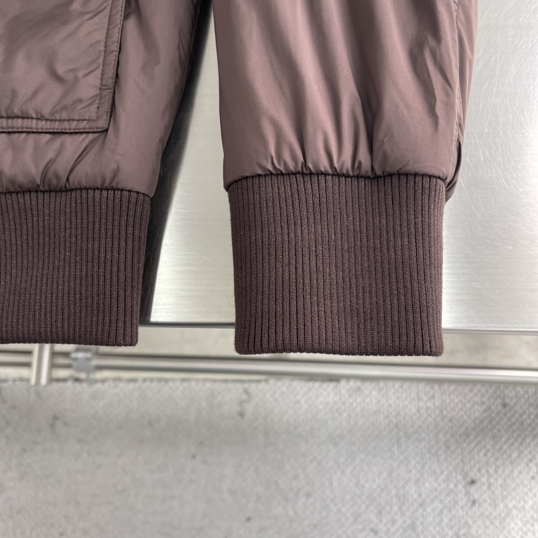 -BC 新款翻领棉服外套中间一层薄棉 面料特别柔软舒适面料 聚酯纤维里料 聚酯纤维尺码：48-56 48