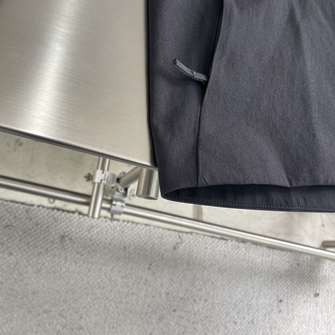 -🐦 鸟家 MIONN SOFT SHELL帝人中空纱超轻量化翻领全压胶夹克商鸟MIONN SOFT S