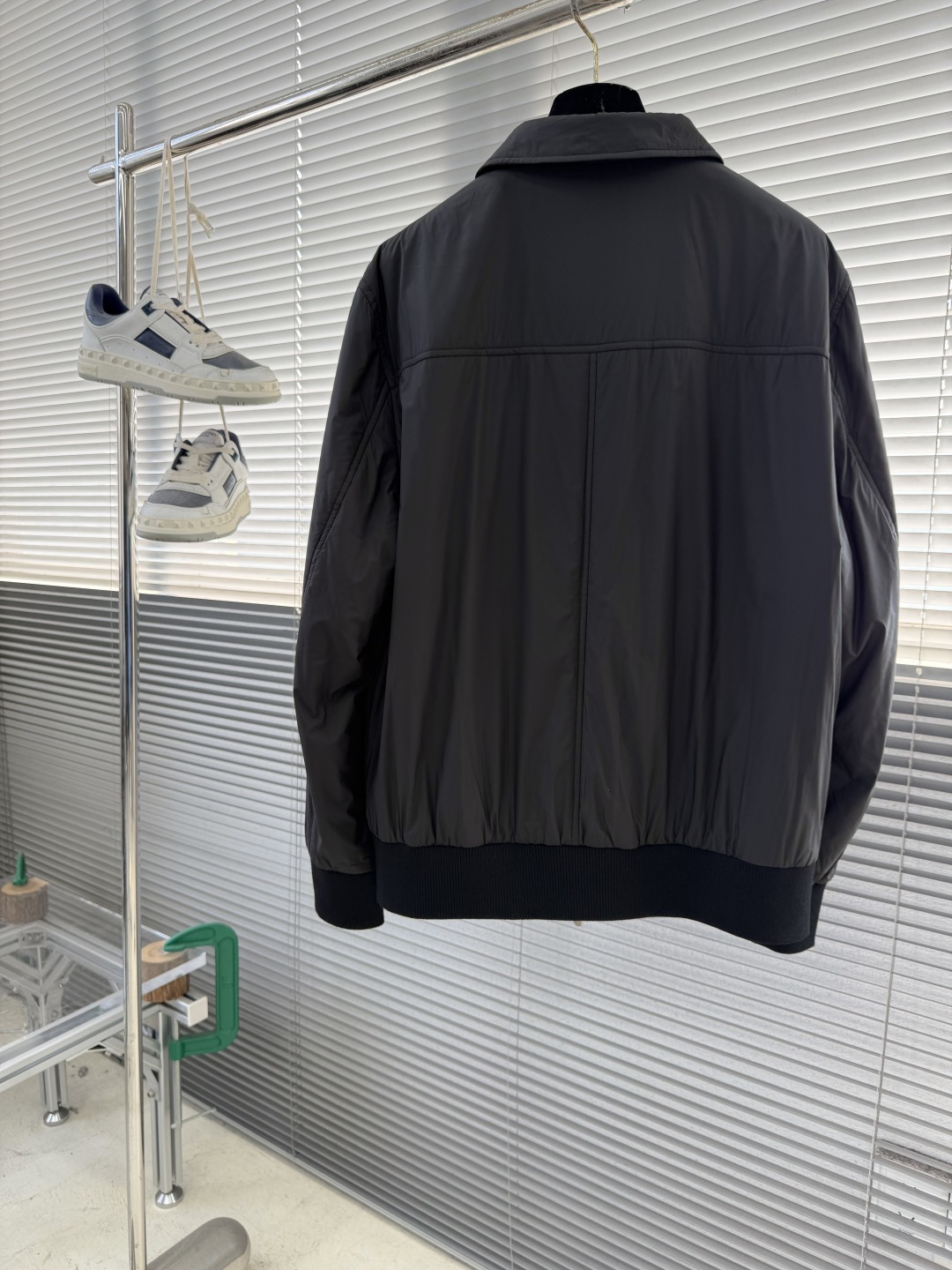 -BC 新款翻领棉服外套中间一层薄棉 面料特别柔软舒适面料 聚酯纤维里料 聚酯纤维尺码：48-56 48