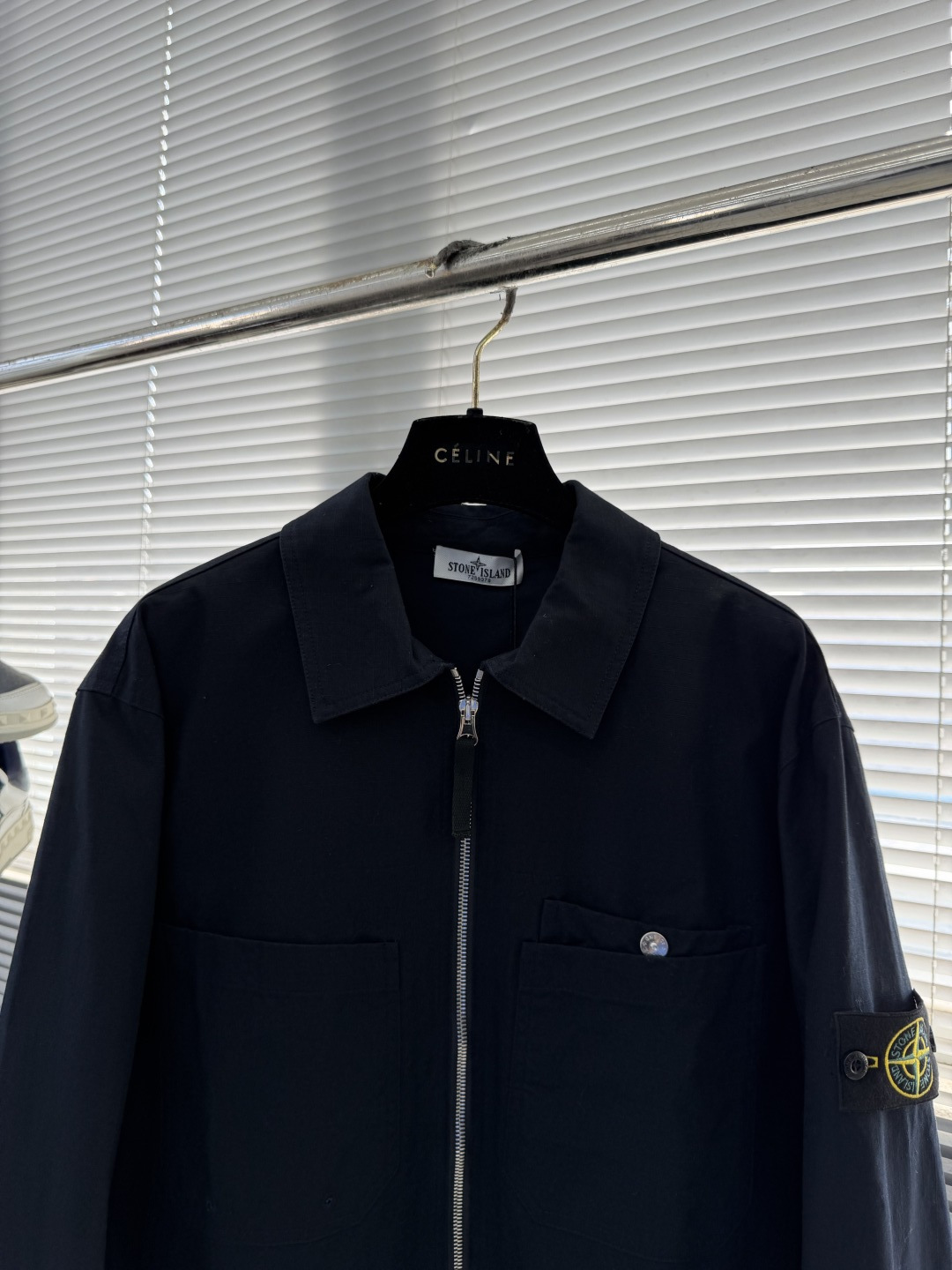 -Stone Island 复杂的工艺，考究的细节。井字纹日本产户外棉布…同步最新工装系Stone 石头