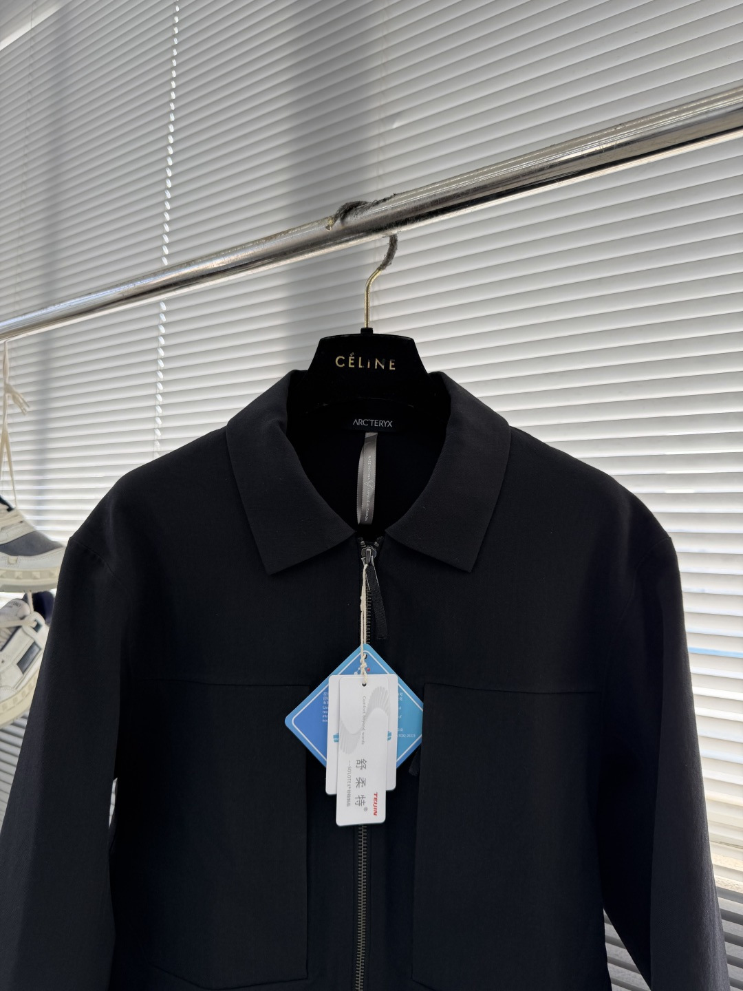 -🐦 鸟家 MIONN SOFT SHELL帝人中空纱超轻量化翻领全压胶夹克商鸟MIONN SOFT S