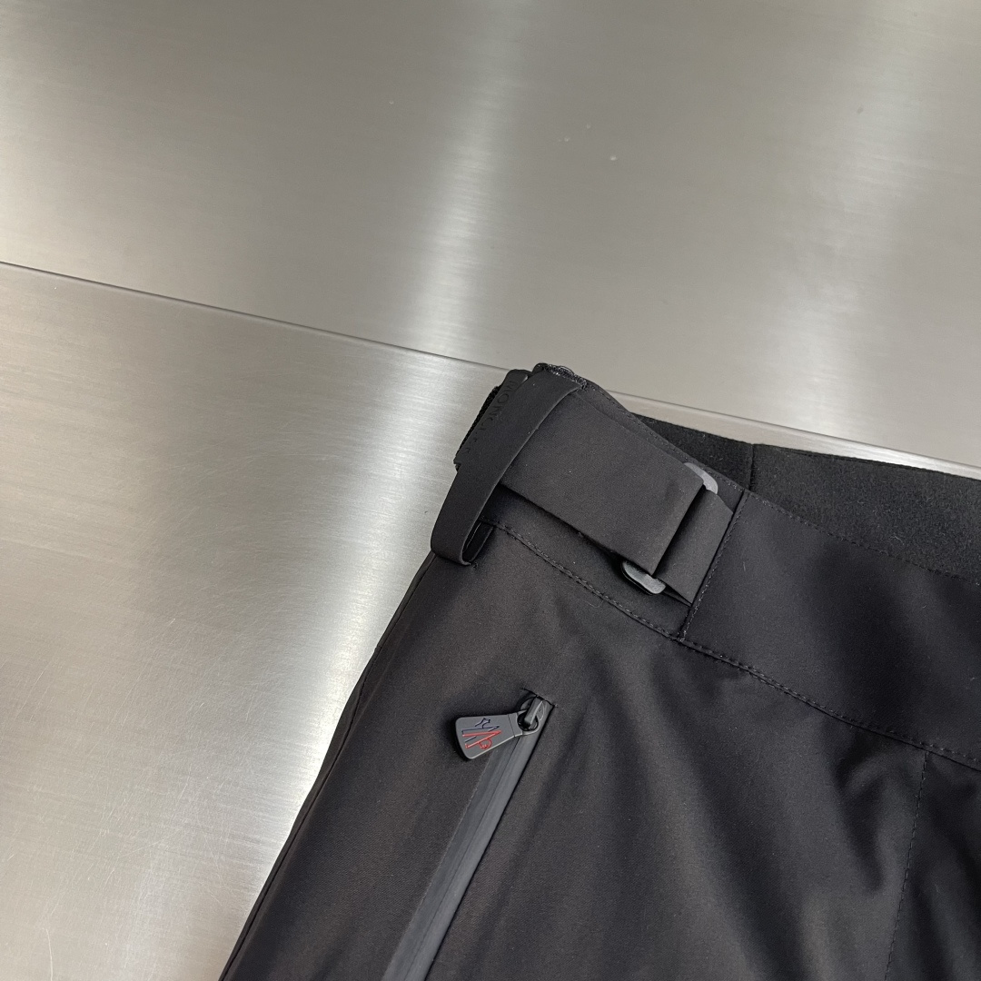 -MONCLER GRENOBLE 女士新款 滑雪系列 户外运动裤 码数：0/1/2 腰围。  86。	90。	92 臀