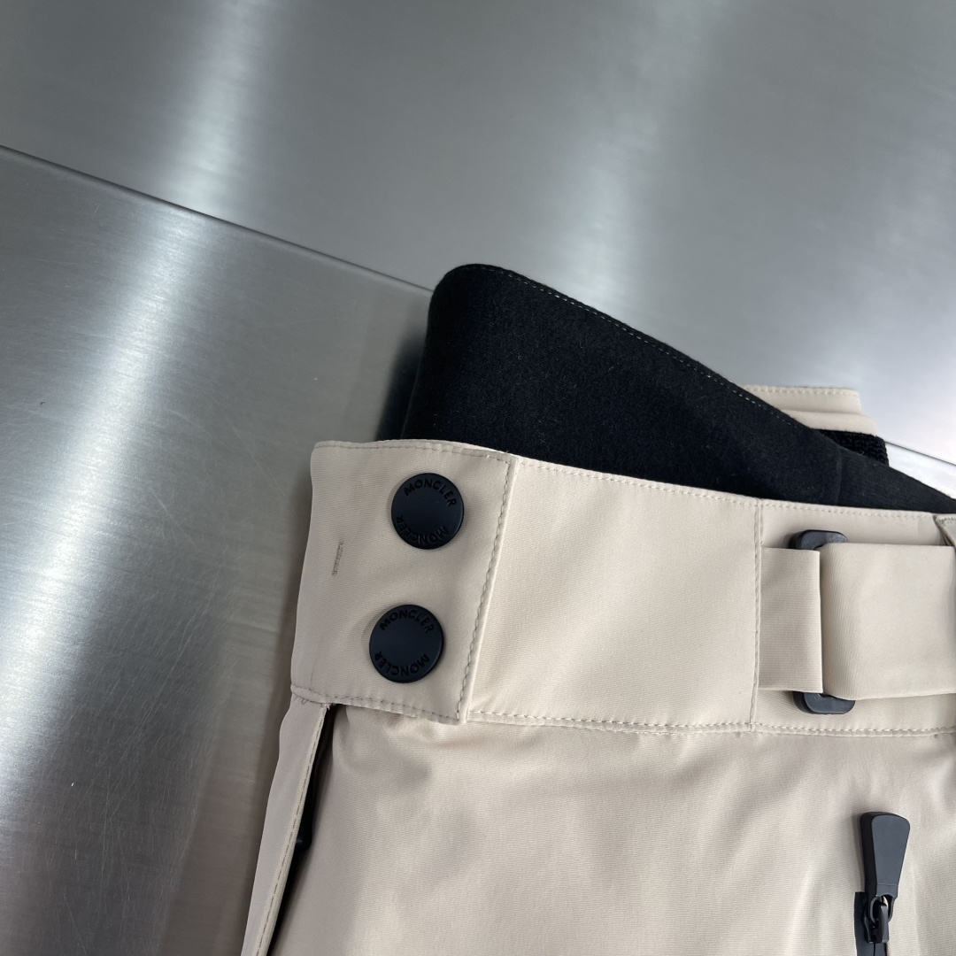 盟可睐 Moncler 高级成衣风衣外套及大衣服饰 #C86779D0 3
