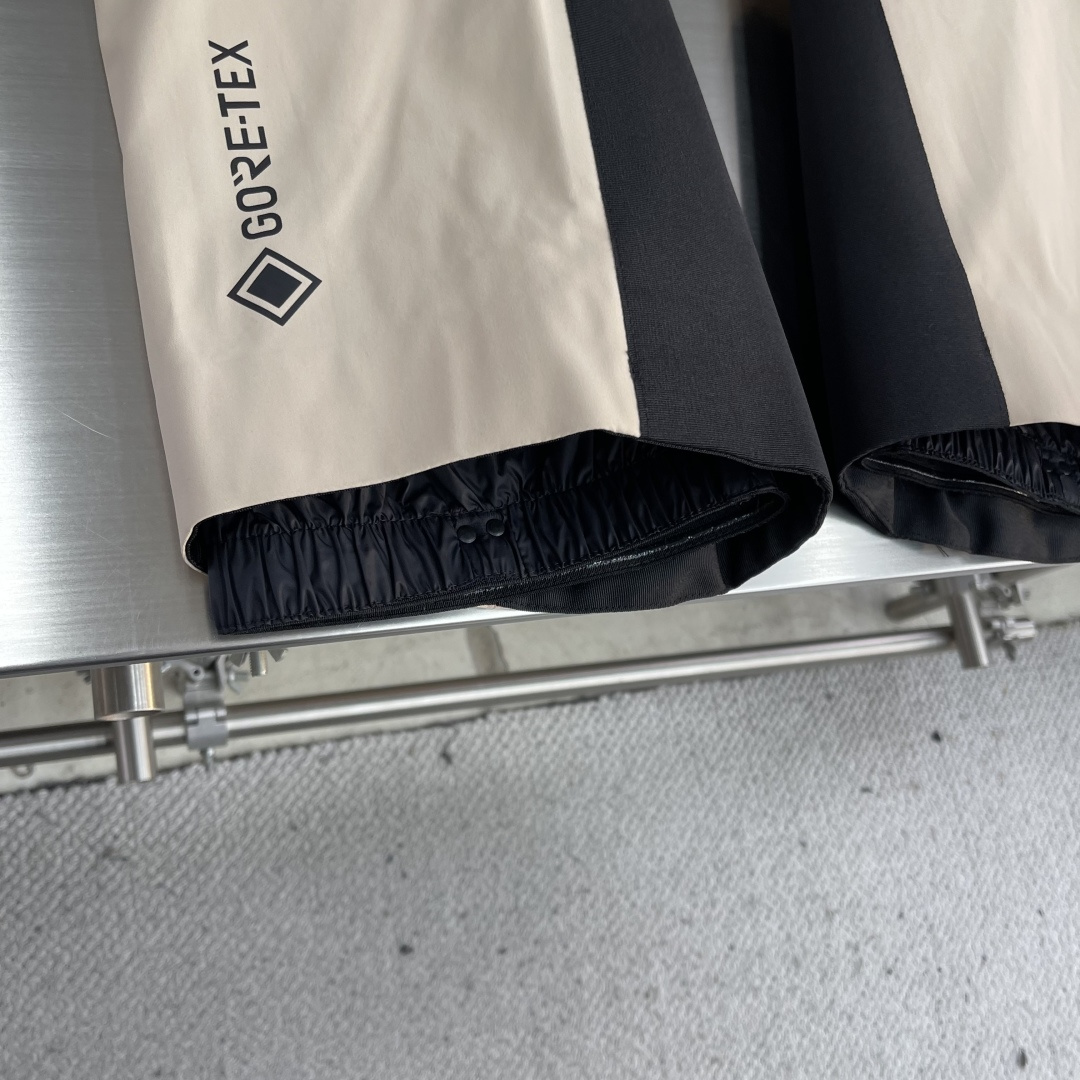盟可睐 Moncler 高级成衣风衣外套及大衣服饰 #C86779D0 7