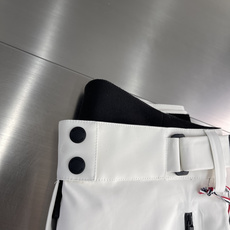 -MONCLER GRENOBLE 女士新款 滑雪系列 户外运动裤 码数:0/1/2 腰围。 86。 90。 92 臀 -MONCLER GRENOBLE 女士新款 滑雪系列 户外运动裤 码数:0/1/2 腰围。 86。 90。 92 臀