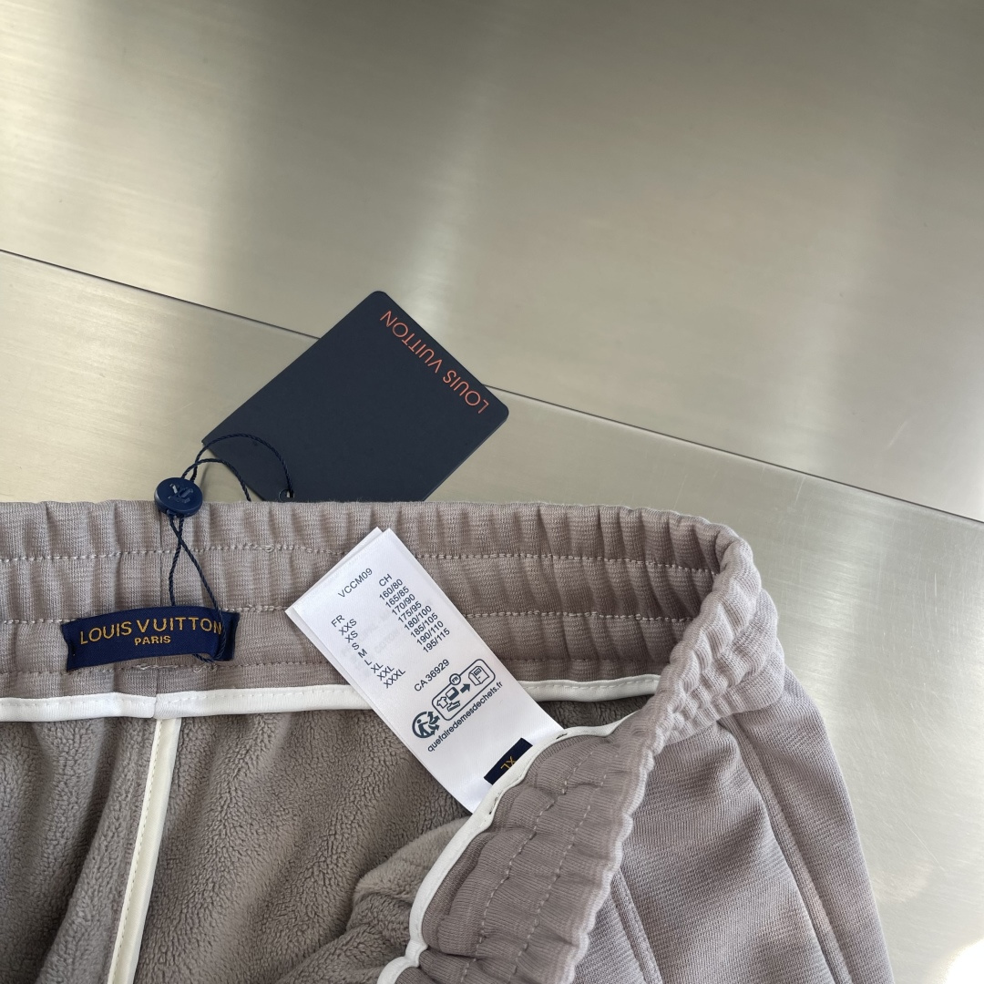 -驴牌 2025ss秋冬新品 男士精品休闲裤顶级面料休闲裤，最新款。上身版型无敌正!绝对可以闭眼收的一款