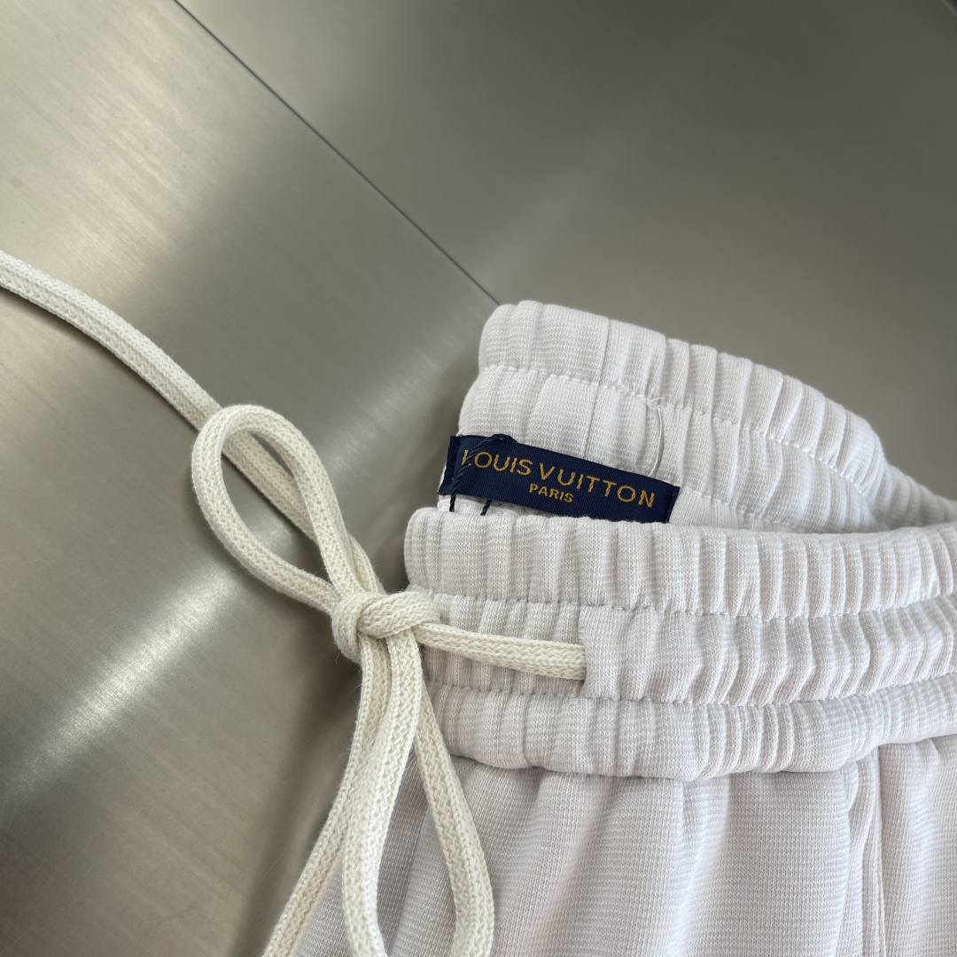 -驴牌 2025ss秋冬新品 男士精品休闲裤顶级面料休闲裤，最新款。上身版型无敌正!绝对可以闭眼收的一款