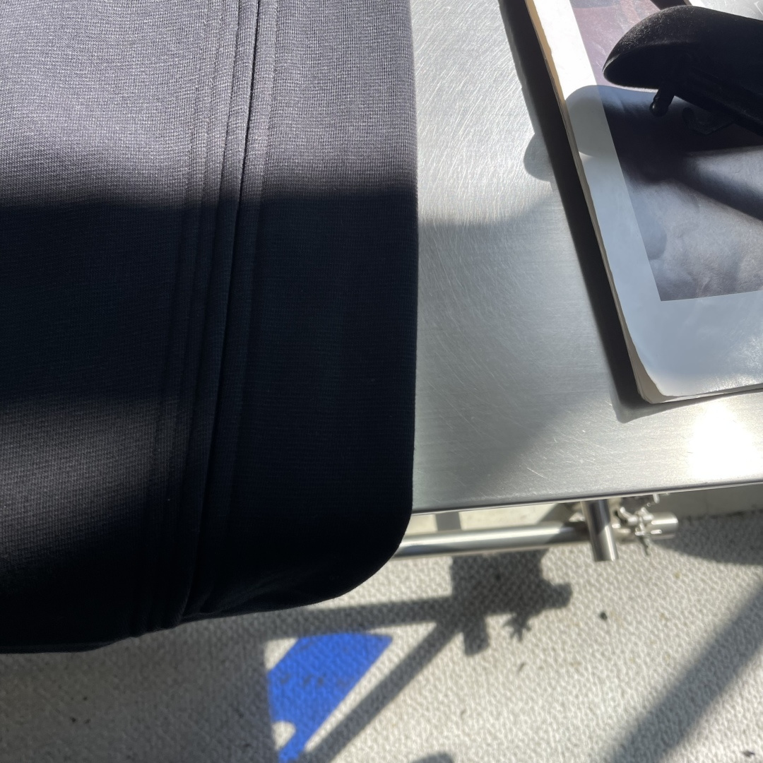 -驴牌 2025秋冬【新品】新款抓绒卫裤，纯色净版，休闲百搭！客供定制品牌刻印五金配件，彰显品牌格调，1