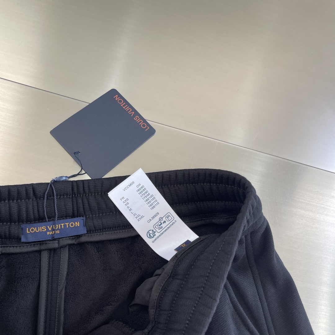 -驴牌 2025秋冬【新品】新款抓绒卫裤，纯色净版，休闲百搭！客供定制品牌刻印五金配件，彰显品牌格调，1