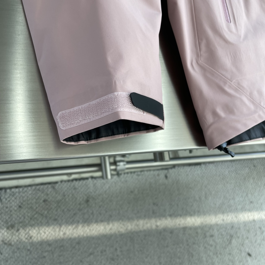 -🐦 鸟家 王炸款三合一冲锋衣羽绒服了来了！一衣三穿！内胆带logo轻薄户外级羽绒服！外层是天花板级别鸟