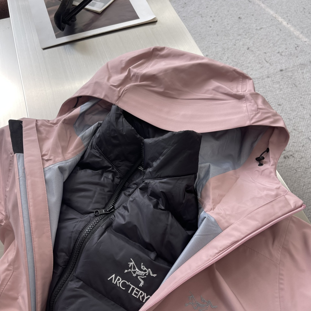 -🐦 鸟家 王炸款三合一冲锋衣羽绒服了来了！一衣三穿！内胆带logo轻薄户外级羽绒服！外层是天花板级别鸟